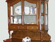 Aufsatzmöbel à deux corps